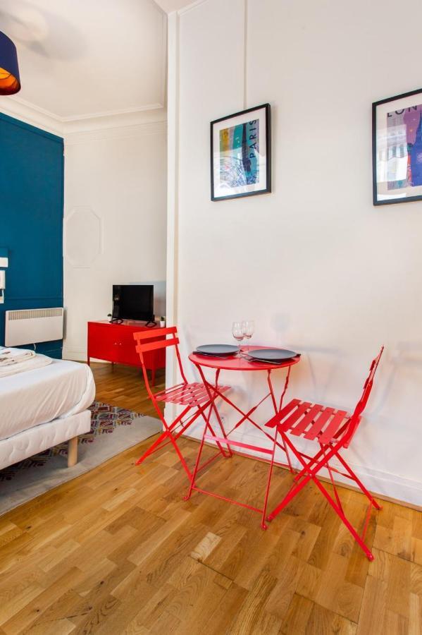 Cozy Studio In The Heart Of Paris - Your Perfect Home Away From Home Exterior photo